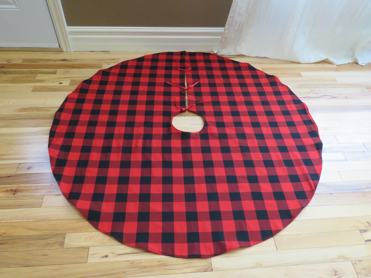 Buffalo Check Christmas Tree Skirt