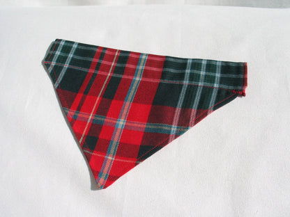 Bandana pour chien tartan du Nouveau-Brunswick pour l'adoption d'animaux de compagnie Photos