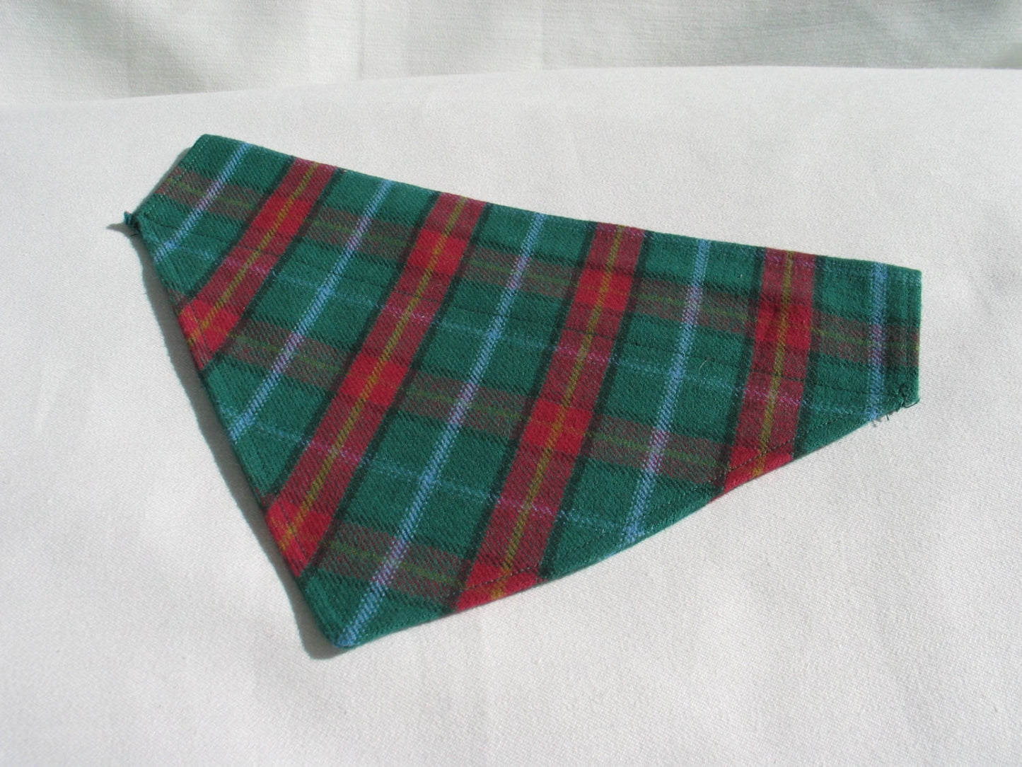 Foulard pour chien tartan du Manitoba