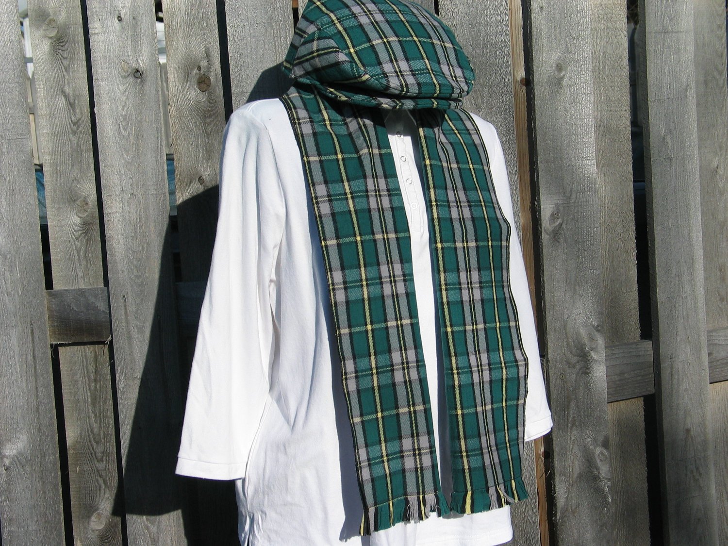 Cape Breton Tartan Scarf And Flat Cap-Taylors Tartans