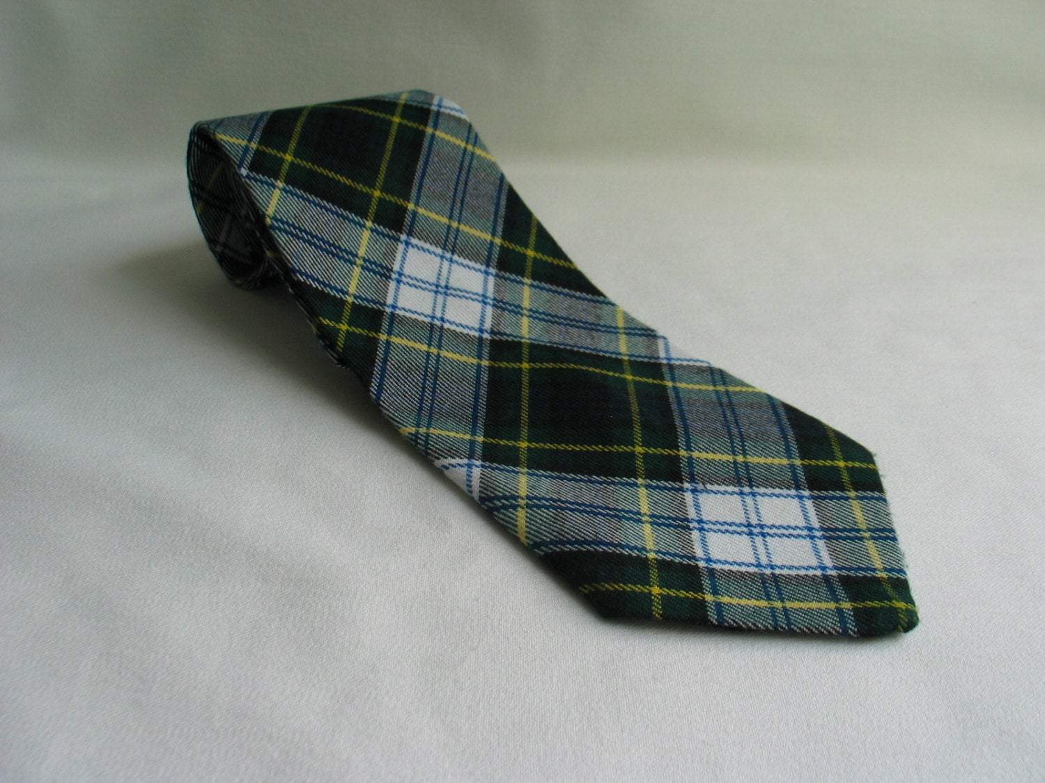 Dress Gordon Tartan Necktie-Taylors Tartans