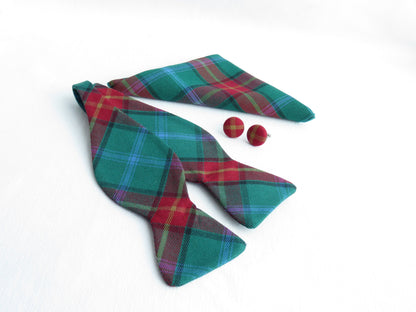 Manitoba Freestyle Bow Tie-Taylors Tartans