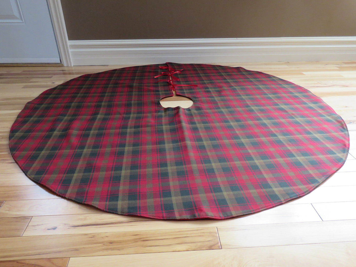 Jupe De Sapin De Noël Tartan Feuille D'érable