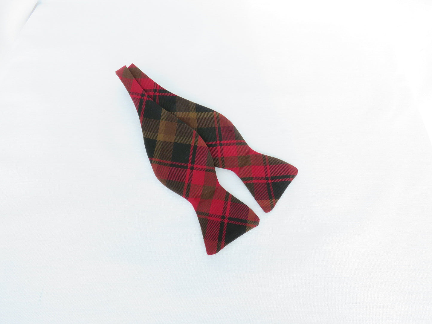 Maple Leaf Tartan Freestyle Bow Tie-Taylors Tartans