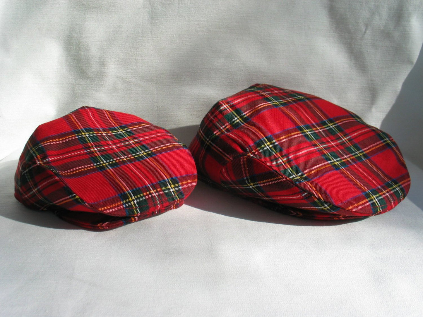 Casquettes plates assorties Père Fils Royal Stewart Tartan