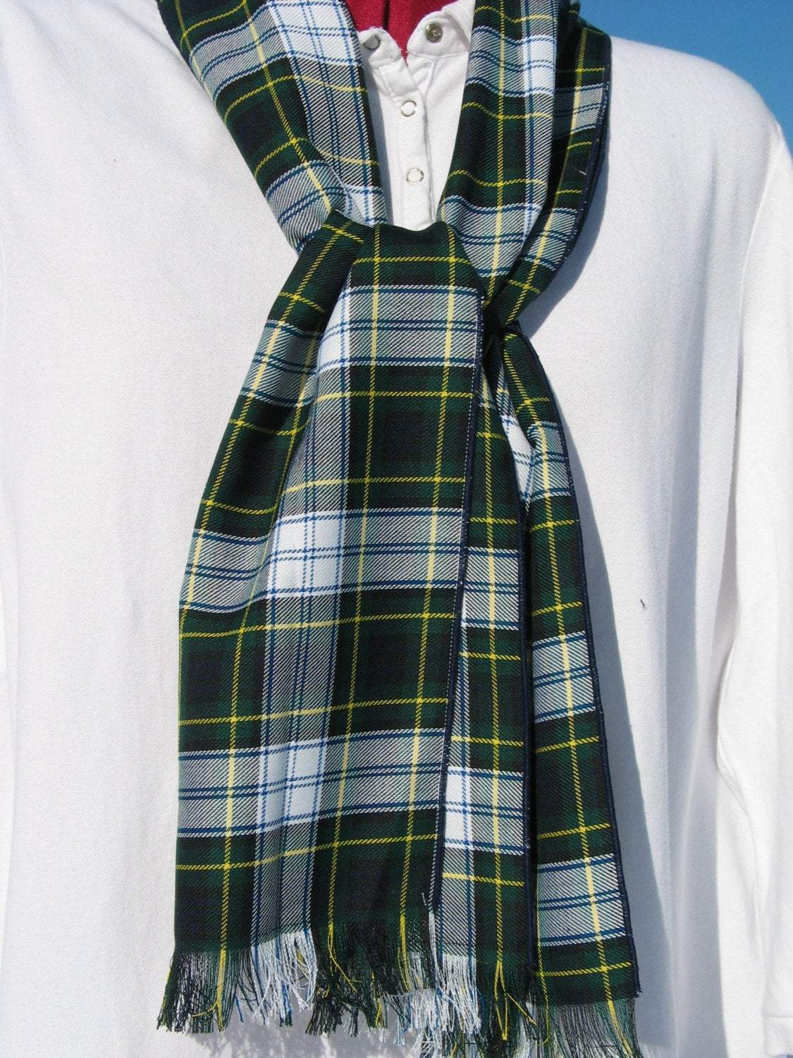 Robe Écharpe Gordon Tartan en Plaid Bleu Marine et Vert