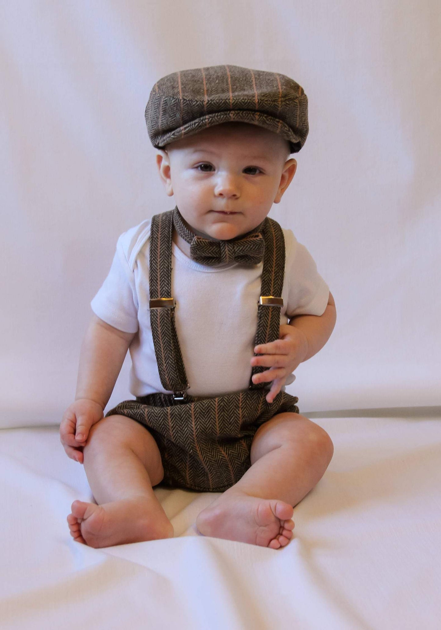 Newsboy Diaper Cover Suspenders Bow Tie Set-Taylors Tartans