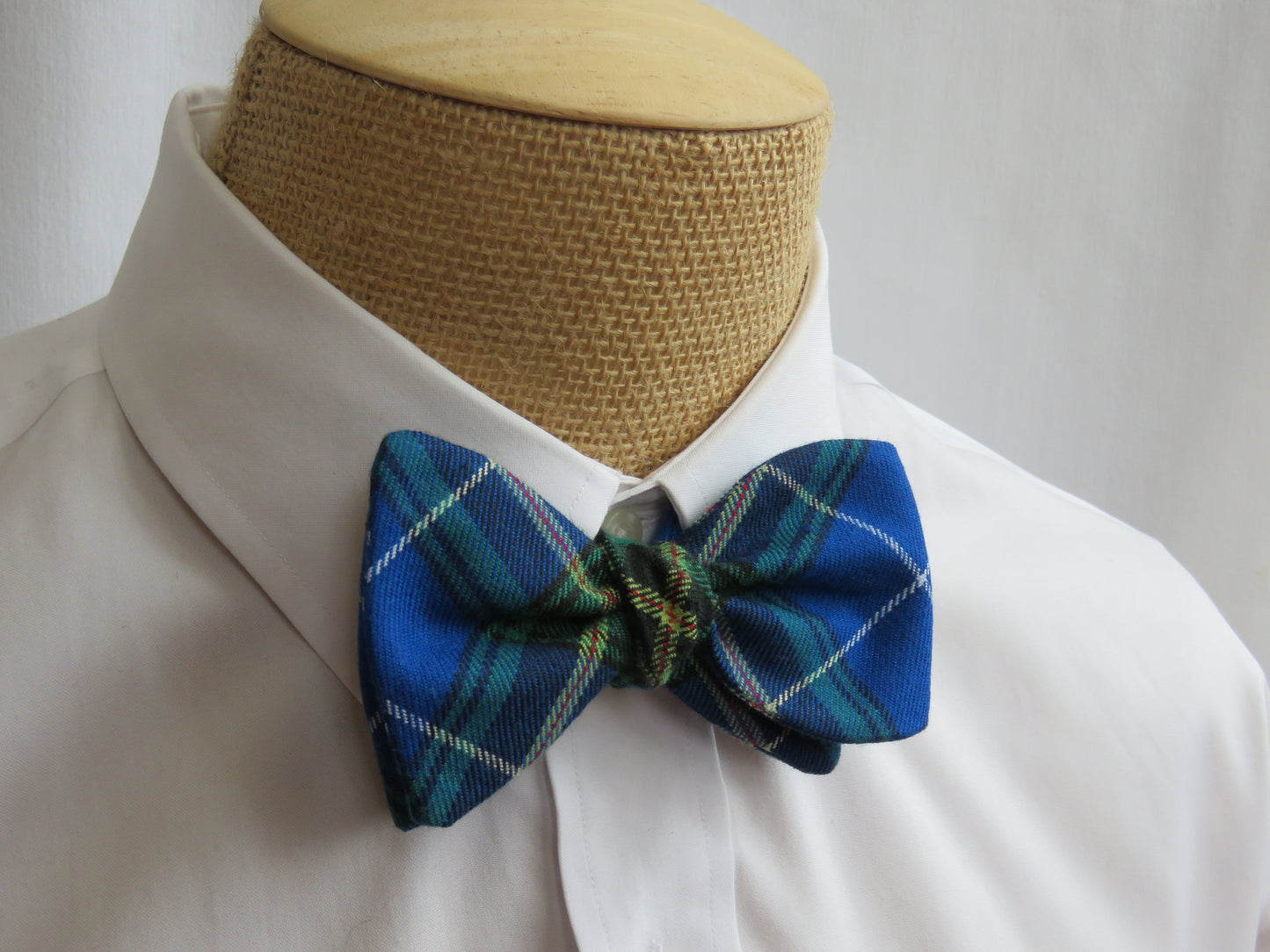 Nova Scotia Freestyle Bow Tie-Taylors Tartans