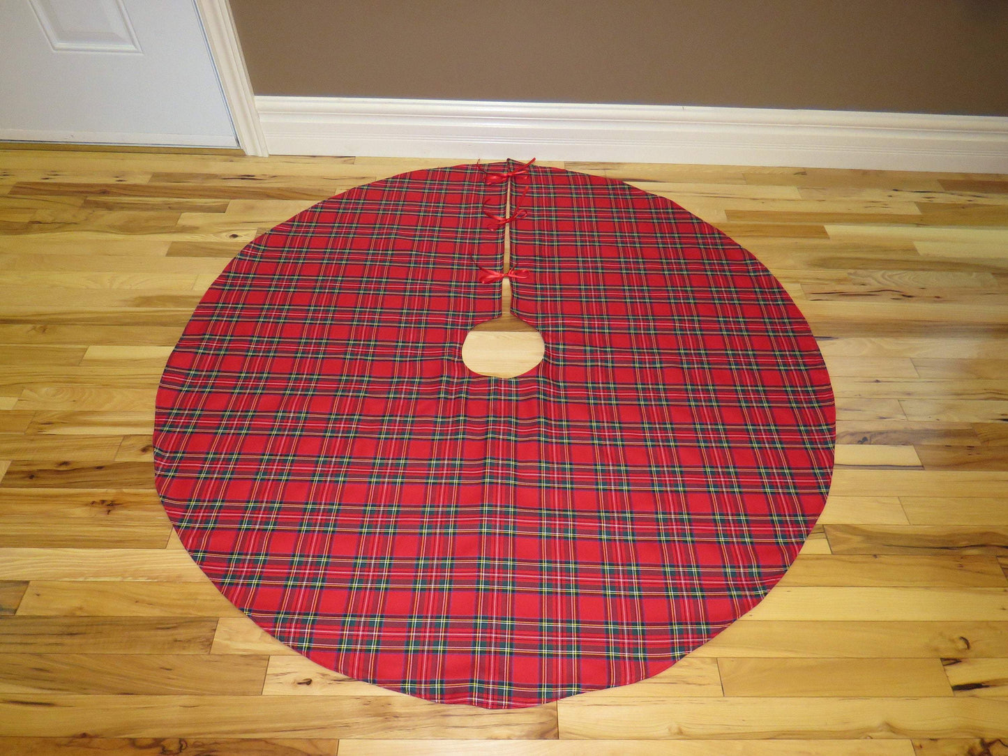 Royal Stewart Tartan Christmas Tree Skirt-Taylors Tartans